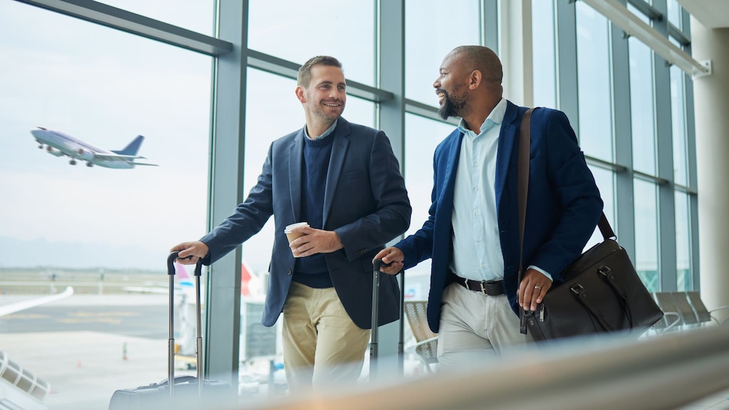 corporate-travel-management-trends-and-solutions-for-senior-managers -hero - 1