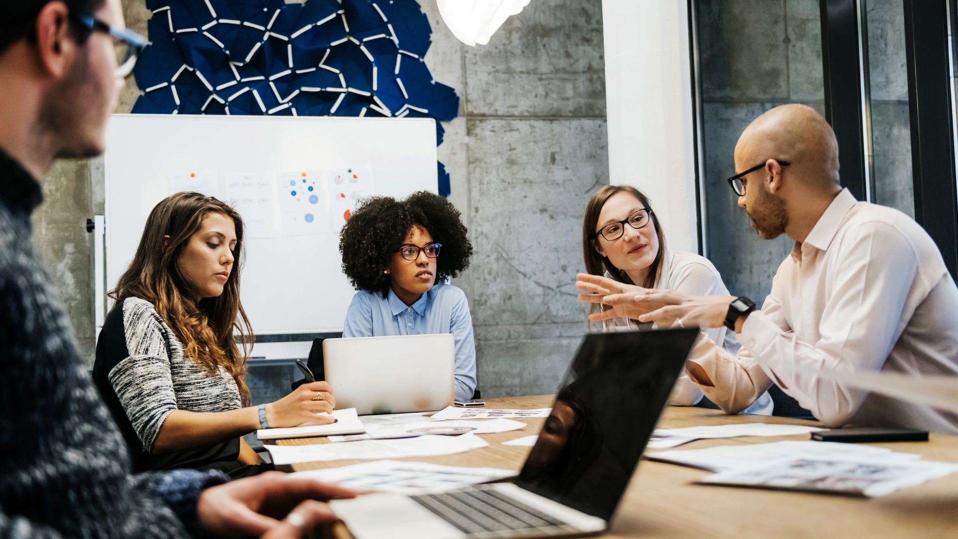 How to Calculate Marginal Revenue and Boost Profits