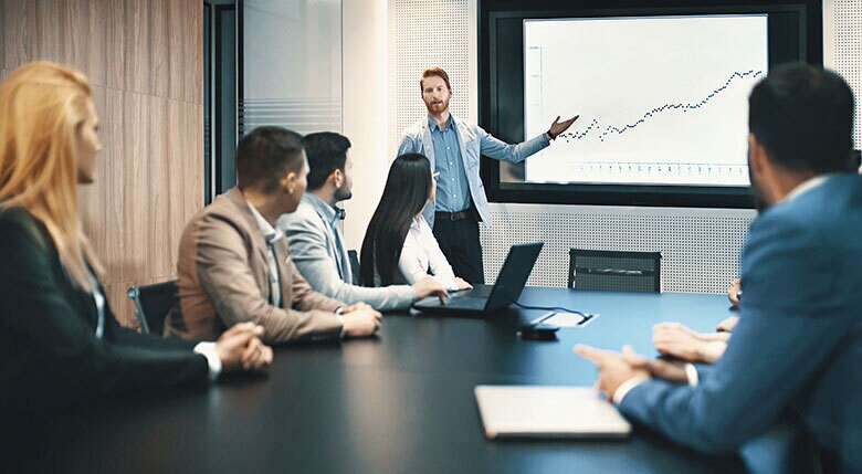 CFO経験のあるCEOがいま世界的に増えている理由