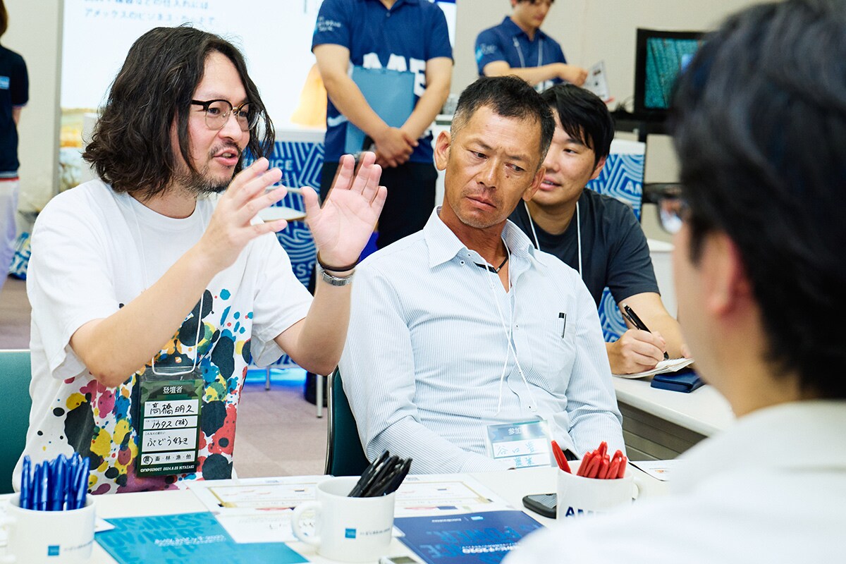 登壇者としてサミットに参加していたノウタスの髙橋明久氏。登壇者も参加者もフラットに“混ざり”情報交換ができる場、というのもONE SUMMITの魅力だ