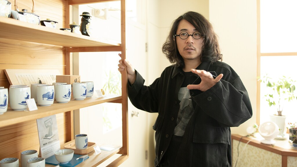 【上出長右衛門窯】時代に合わせてピボットを繰り返すことで、繋ぐ九谷焼