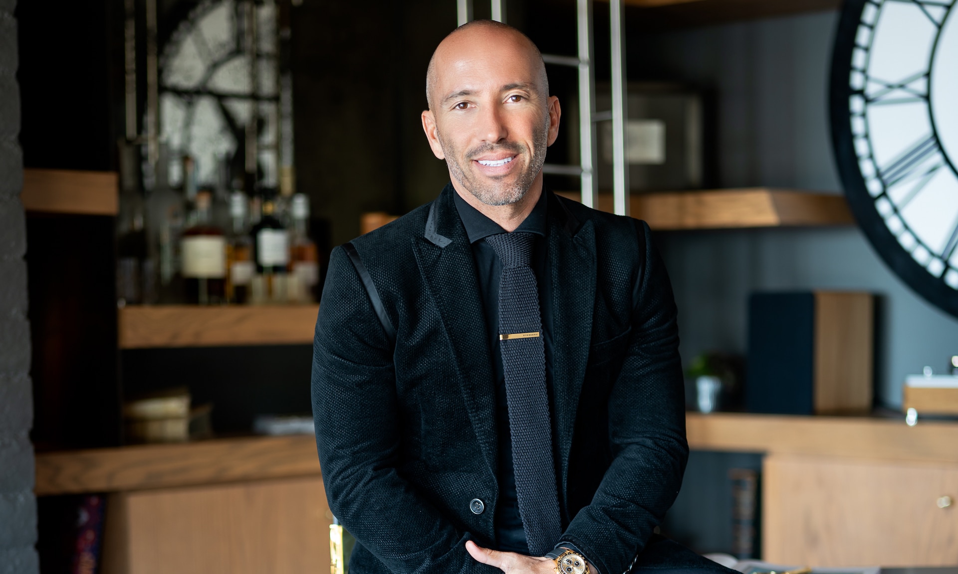 How Jason Oppenheim Sustains a Strong Team