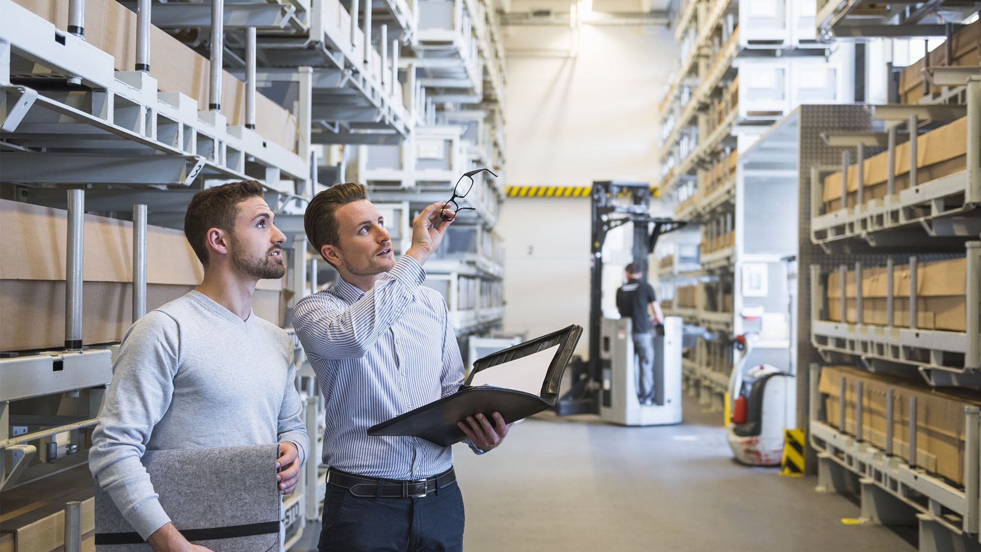 Supply Chain Innovations for 2023: Top Strategies and Technology