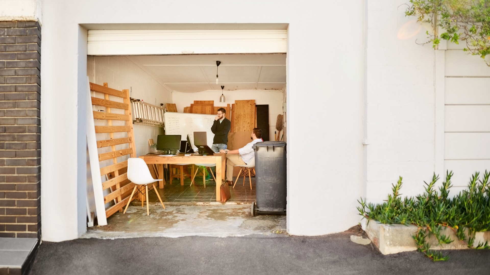 6 Incredible Companies That Started in a Garage