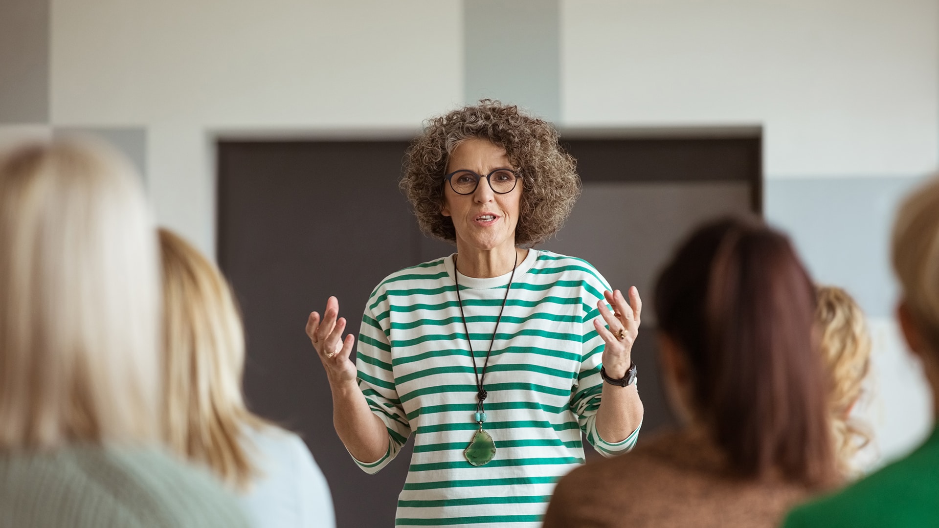 5 Steps to Master the Art of Delivering Persuasive Presentations