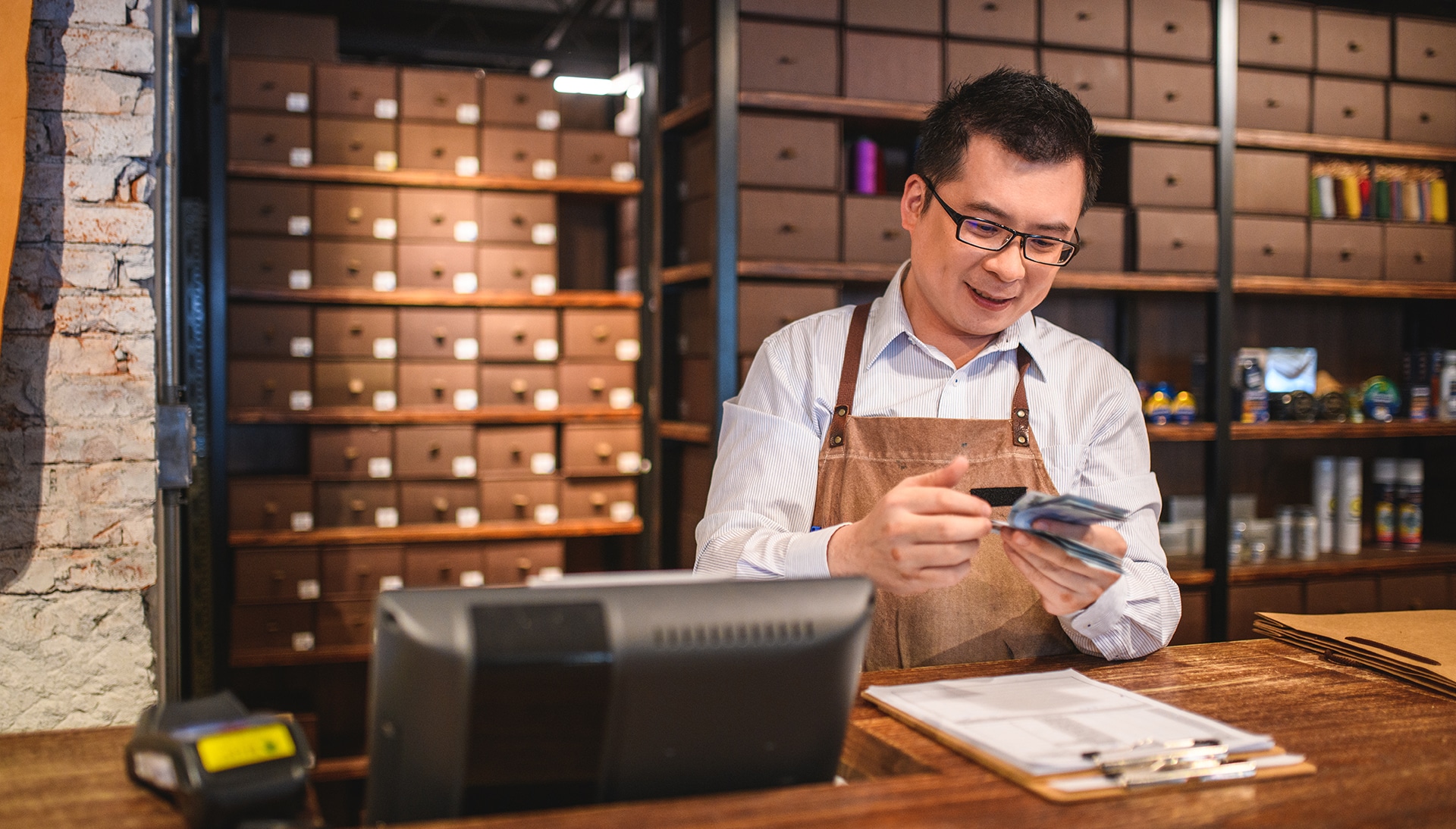 5 Ways to Manage Forex Volatility During International Payments