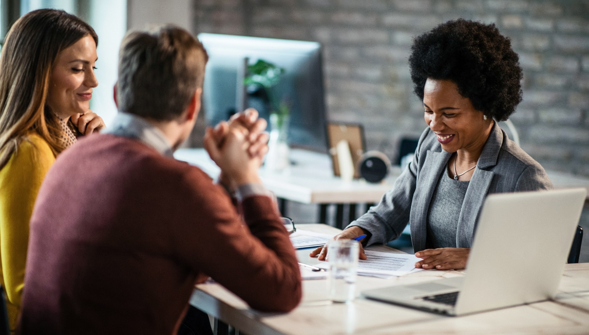 Choosing Your Financial Path: Business Loans or Lines of Credit?