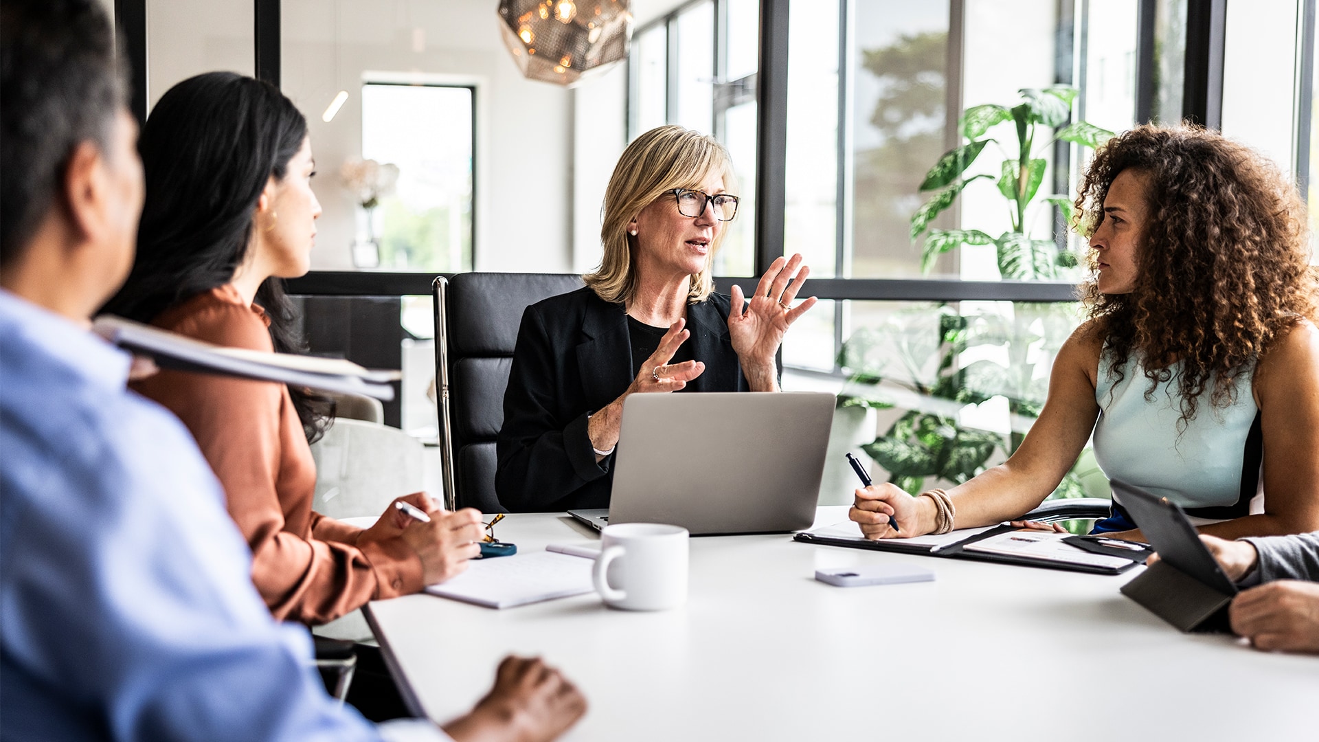 How to Manage Employee Credit Cards