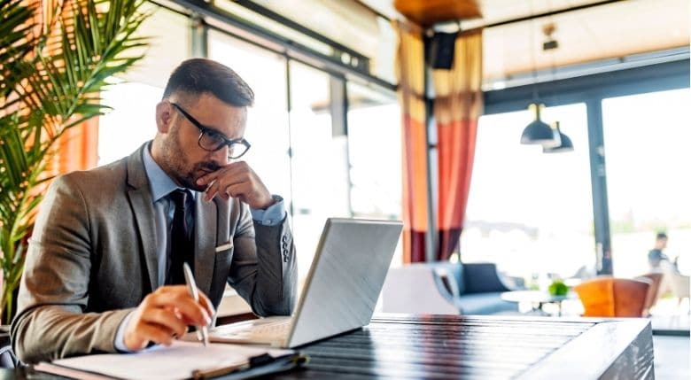 7 Options to Help Optimize Business Travel Expense Reporting