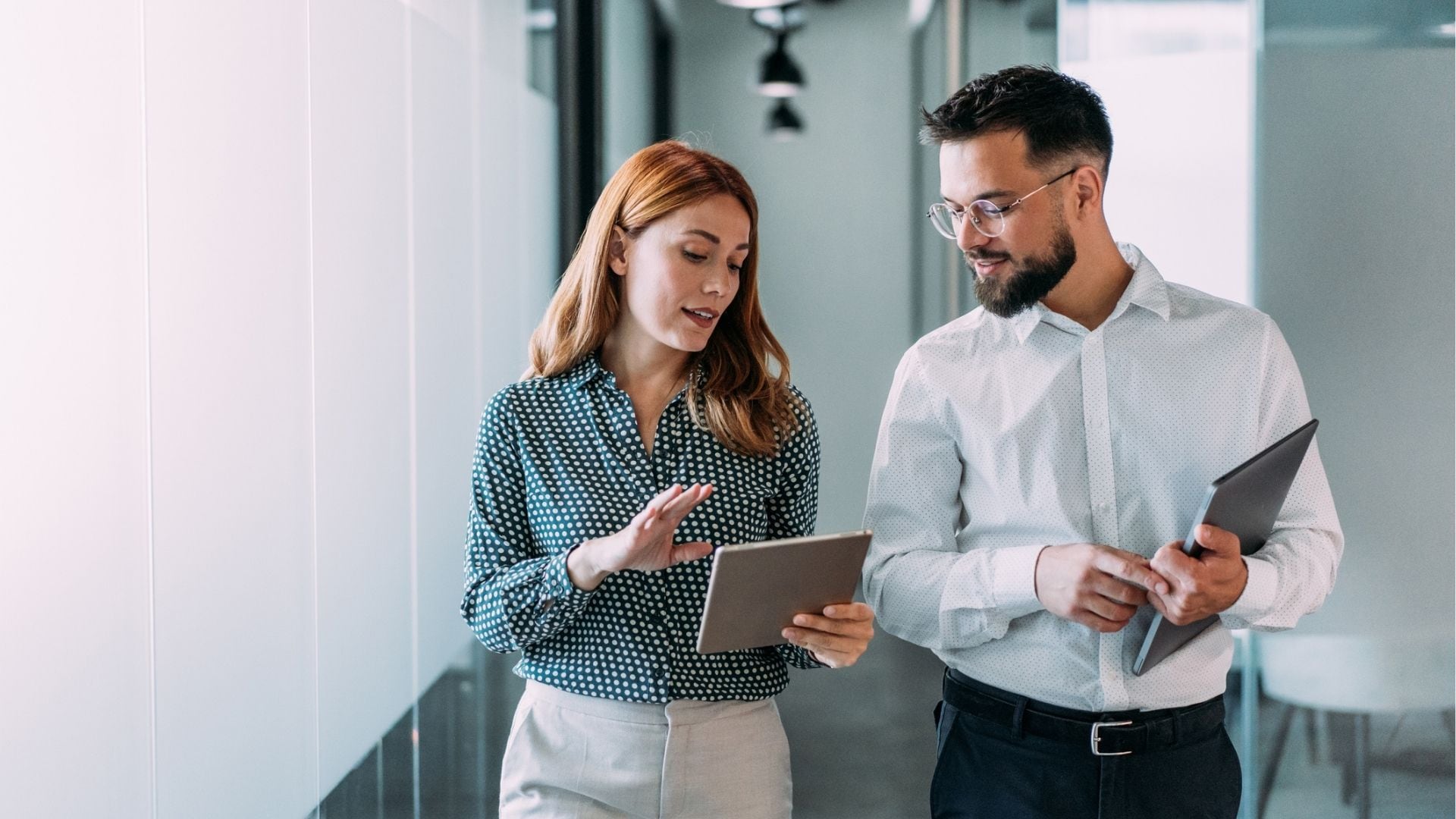 How to Create and Manage Business Invoices