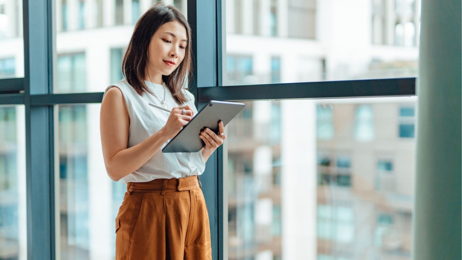Efficient Invoice Management: How to Respond to Late Invoices