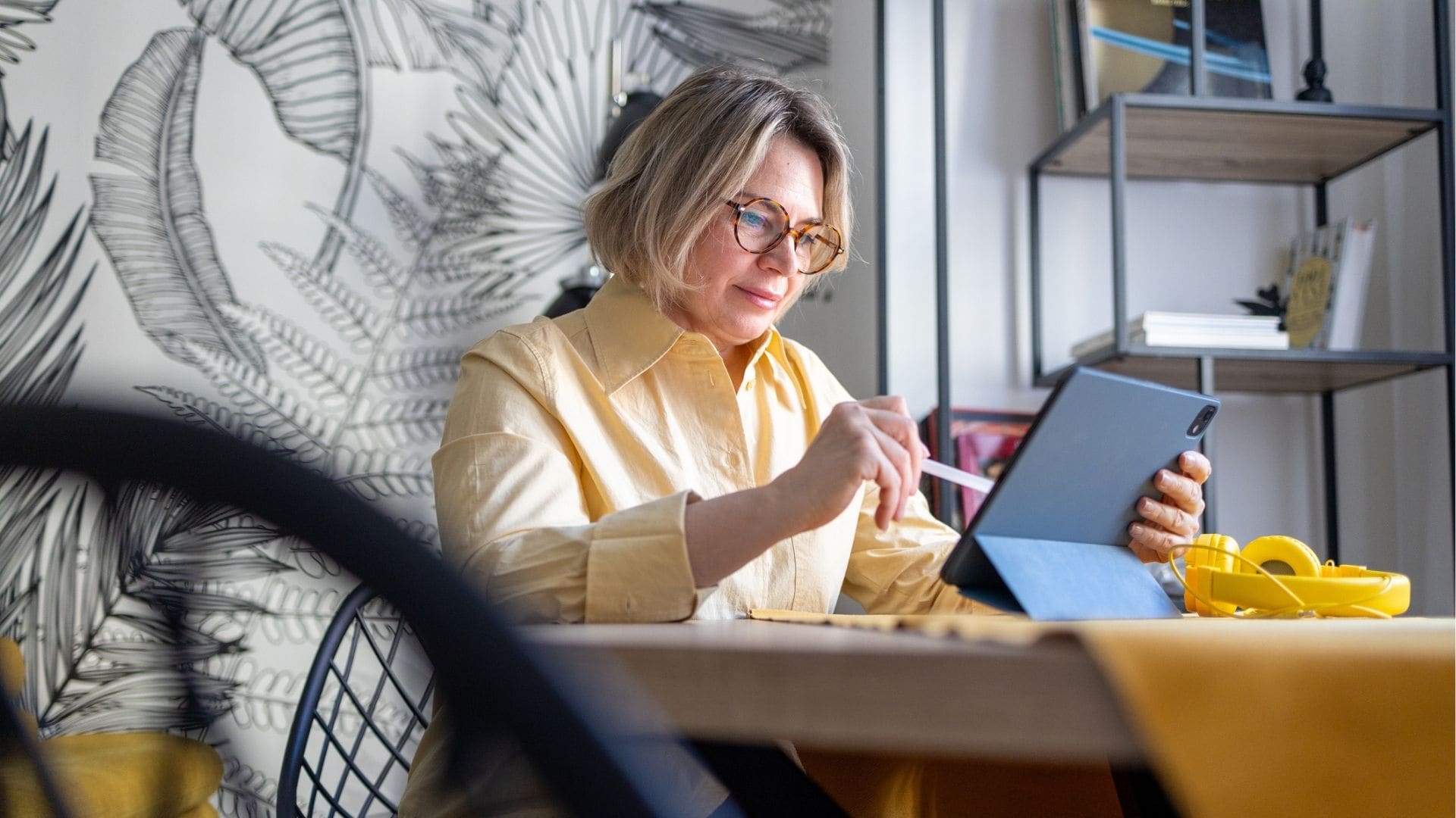 Online Banking: Advantages and Disadvantages of Having a Bank Online