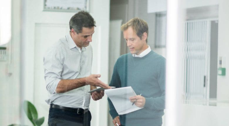 The Pros and Cons of Paying a Retainer—and Working on One