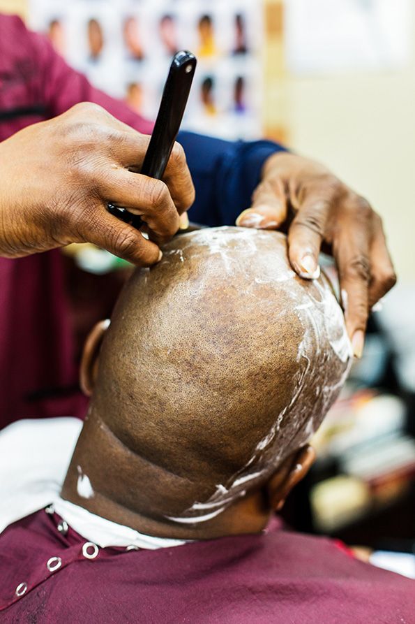 photo-essay-barbershop-anthonia-DennyMoes_150-open-forum-embed